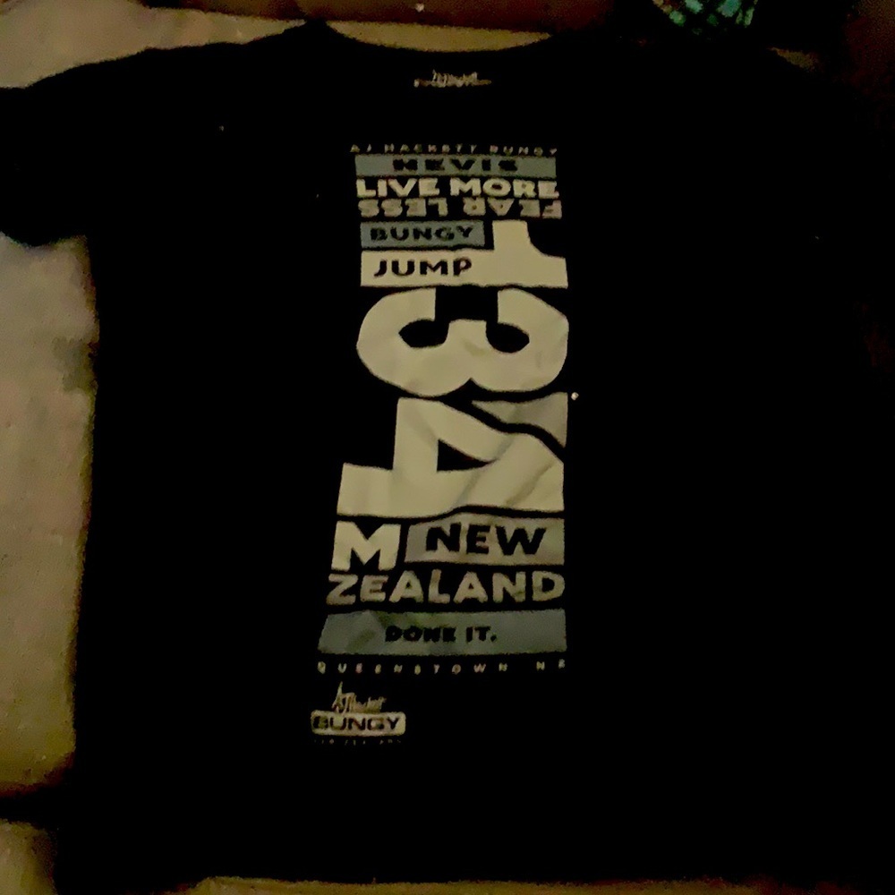 AJ Haccket bungy tshirt